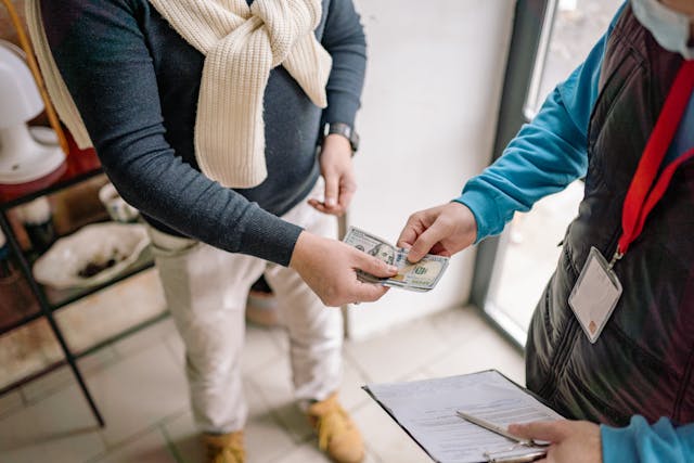 Sending Money to Pakistan
